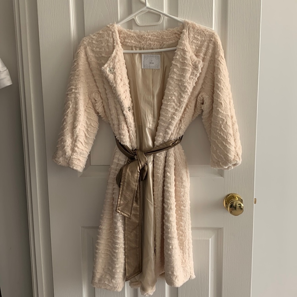 Bizz Boutique Brand Soft faux fur coat
